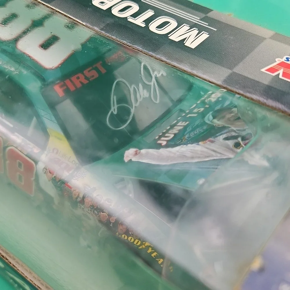 Dale Earnhardt Jr. #88 2009 Amp Energy Gatorade Duel Win Winning‎ Moments 1:24